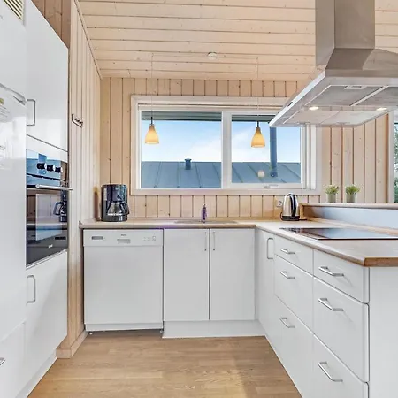 Beautiful In Tranekr With 2 Bedrooms And Wifi Feriehus Tranekær